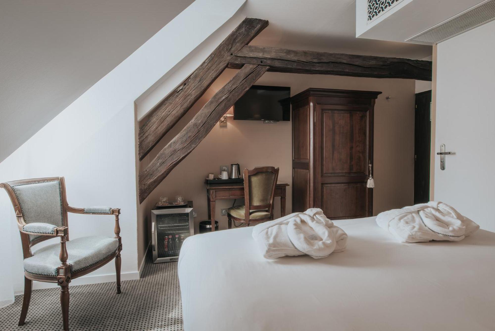 Hotel Henry II Beaune Centre Luaran gambar