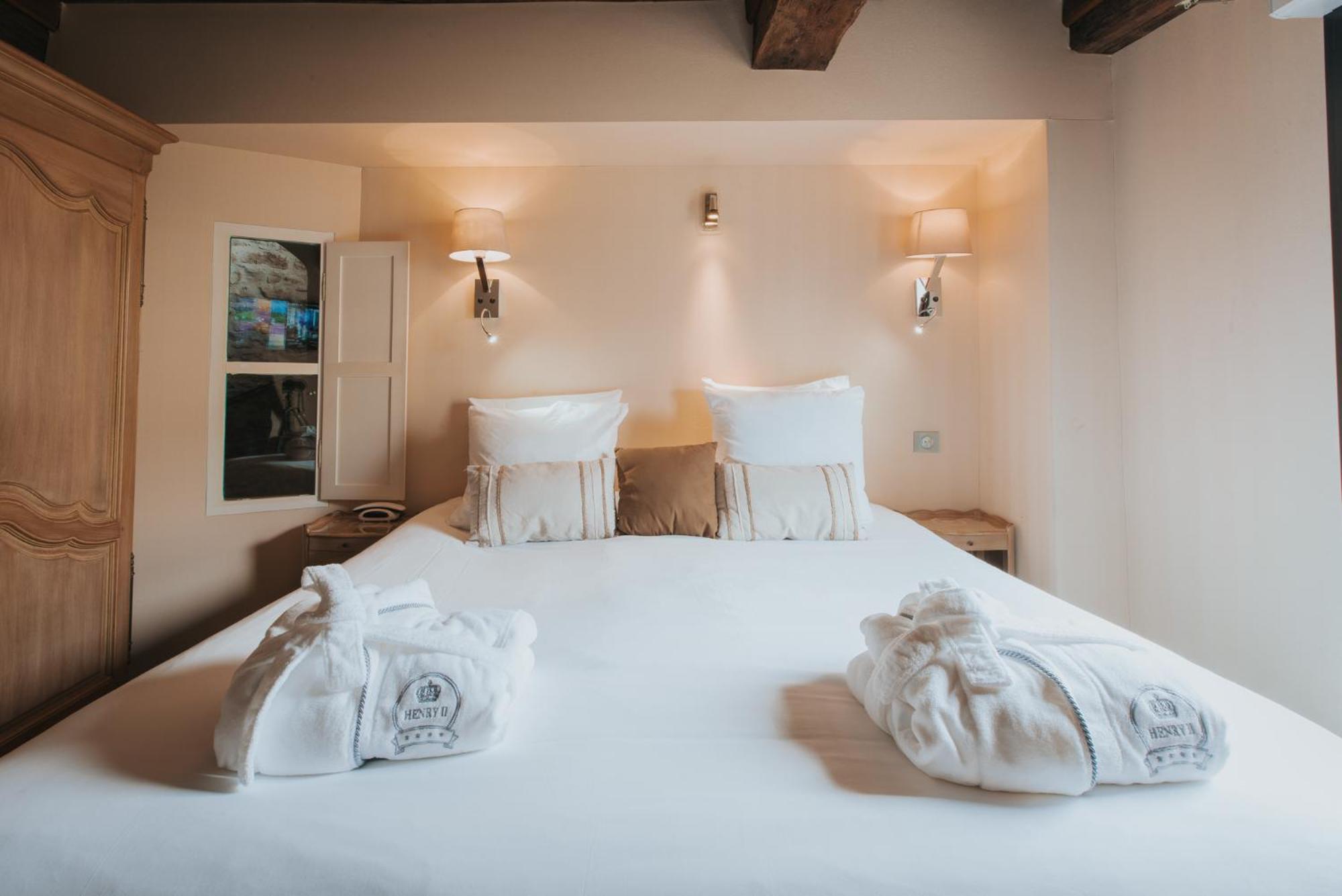 Hotel Henry II Beaune Centre Luaran gambar